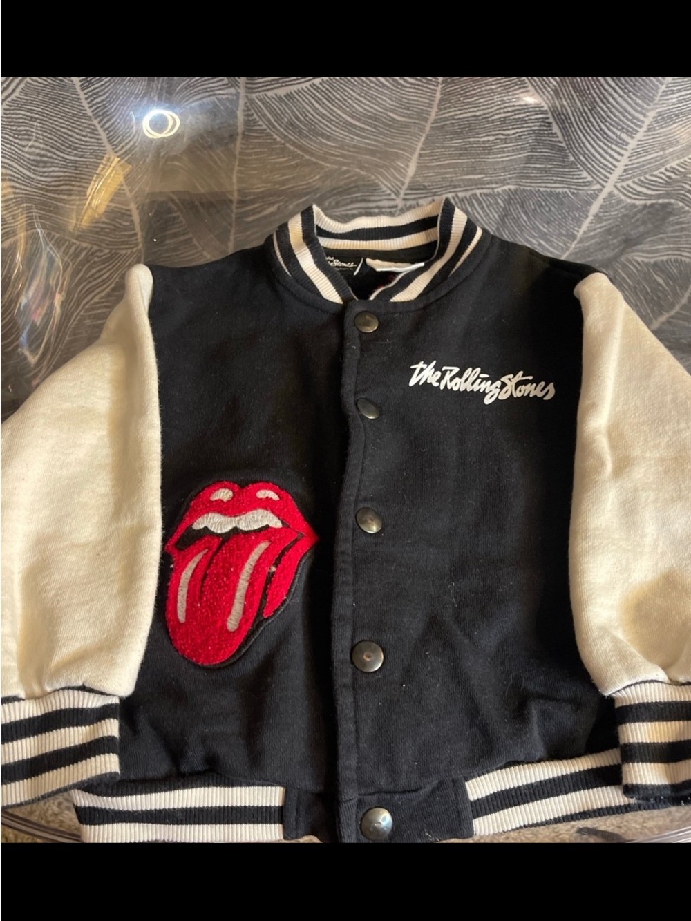 Zara Black and White Striped Collar Men’s Sweater - The Rolling Stones